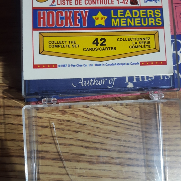 NHL Cards - Picture 3 of 6